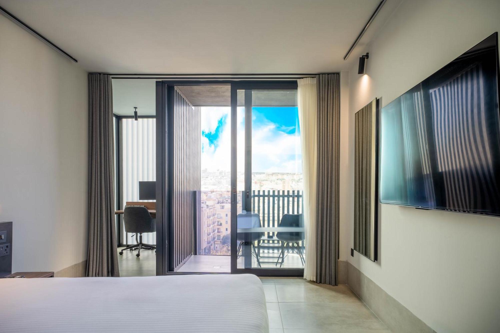 Onyx Hotel Saint Julian's ภายนอก รูปภาพ