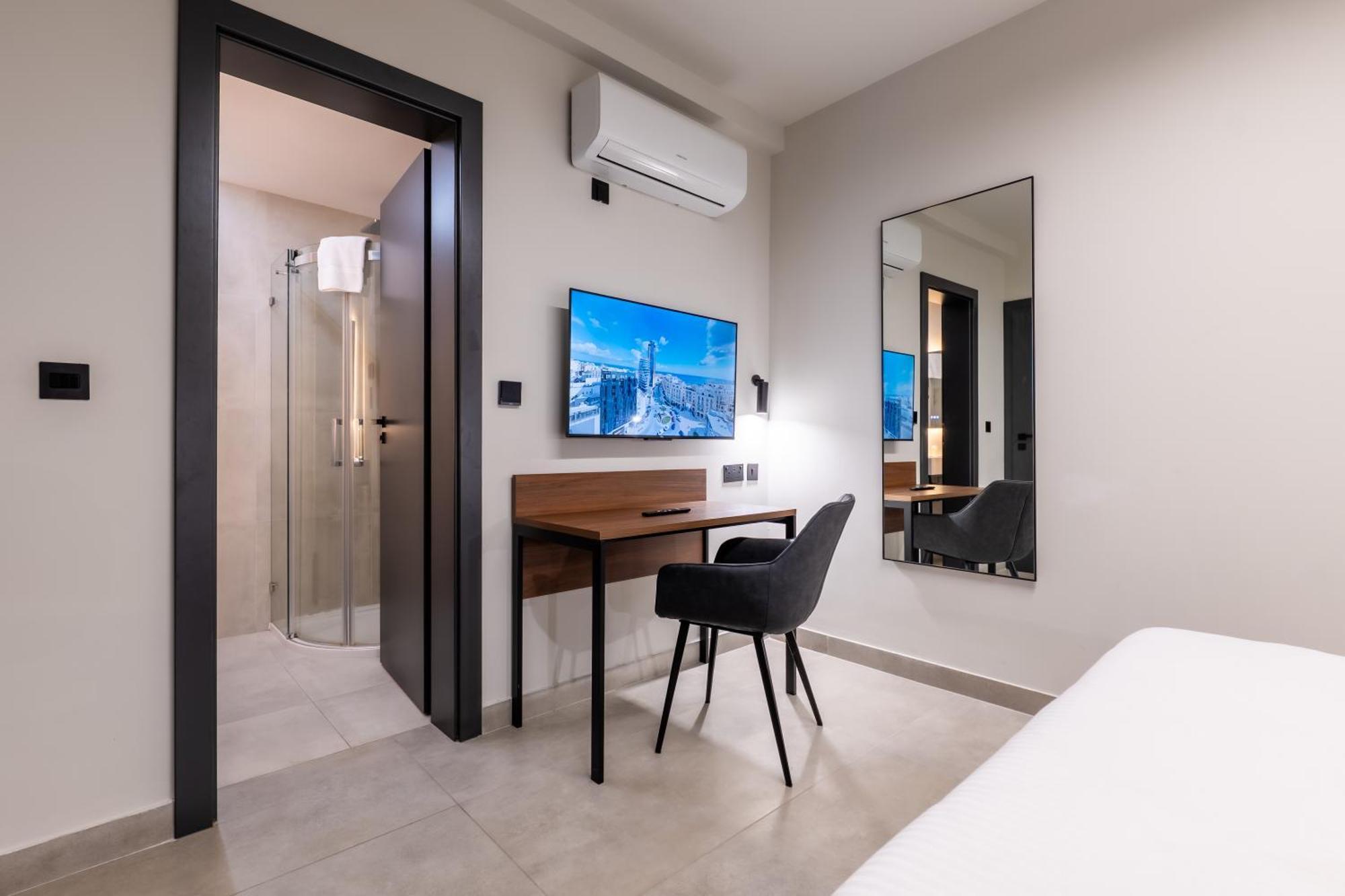 Onyx Hotel Saint Julian's ภายนอก รูปภาพ