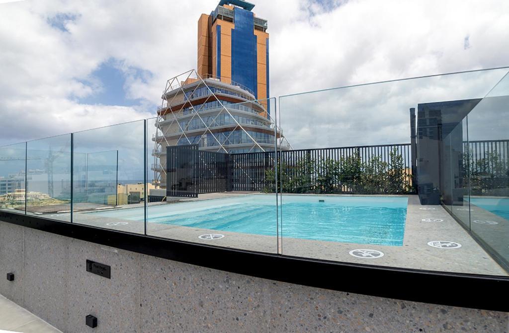 Onyx Hotel Saint Julian's ภายนอก รูปภาพ